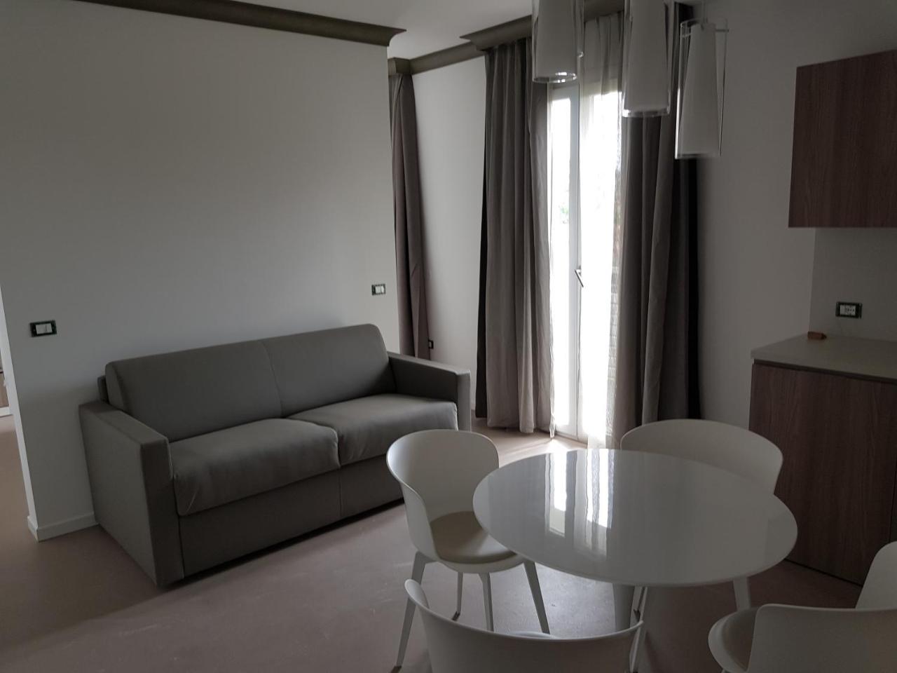 Venus Suites แชร์เวีย ภายนอก รูปภาพ