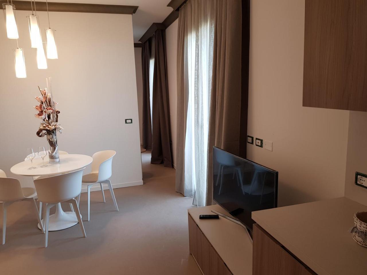Venus Suites แชร์เวีย ภายนอก รูปภาพ